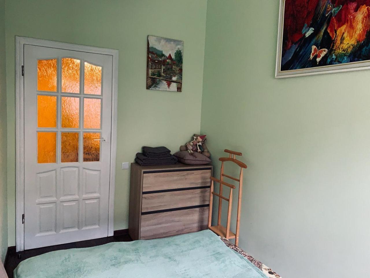 Modern Chaikovskogo Apartment Leopoli Esterno foto