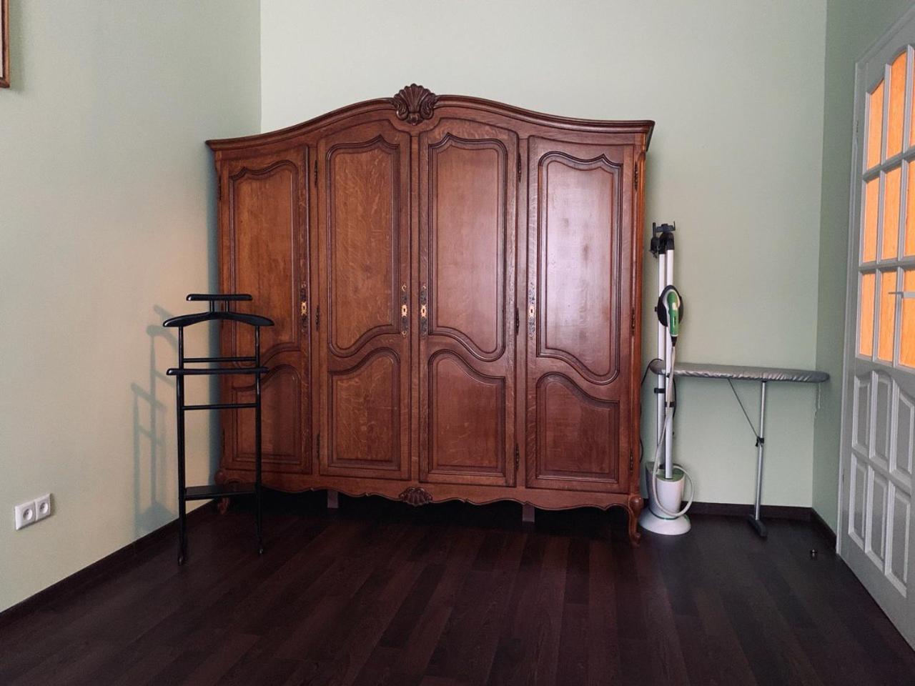 Modern Chaikovskogo Apartment Leopoli Esterno foto
