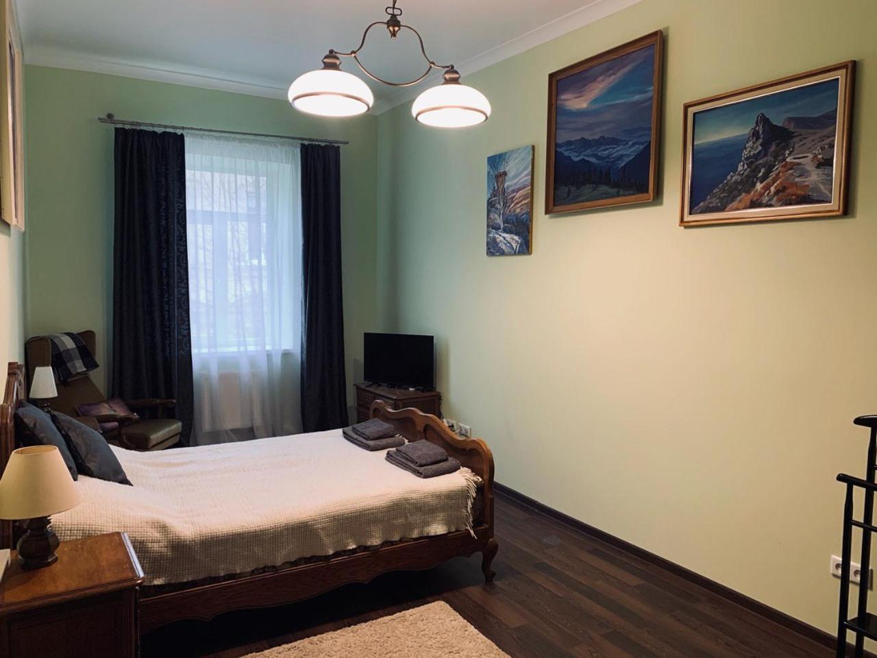 Modern Chaikovskogo Apartment Leopoli Esterno foto