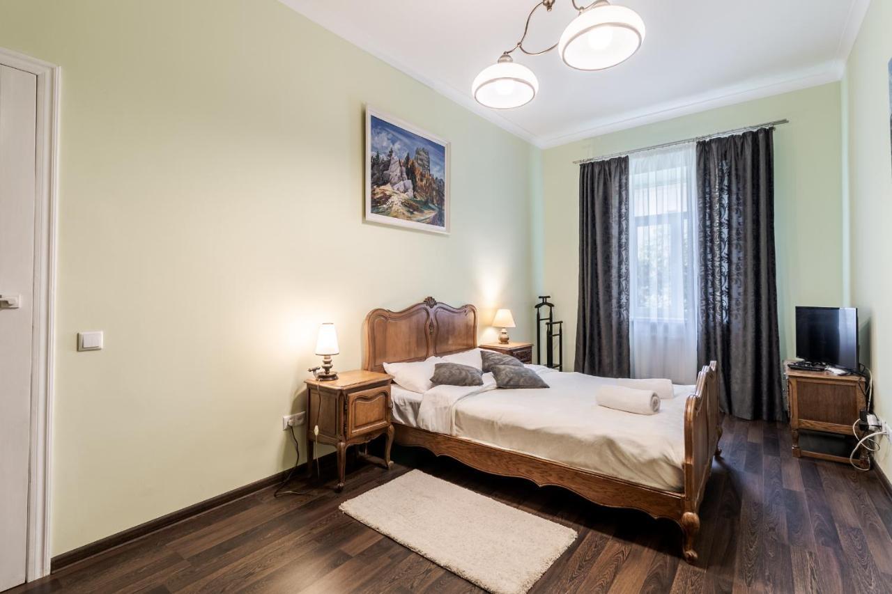 Modern Chaikovskogo Apartment Leopoli Esterno foto