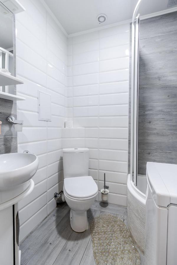 Modern Chaikovskogo Apartment Leopoli Esterno foto